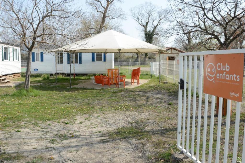 Mobil Home Tout Confort 6 Personnes Climatise Au Pied Du Luberon 라 로크 당 테롱 외부 사진