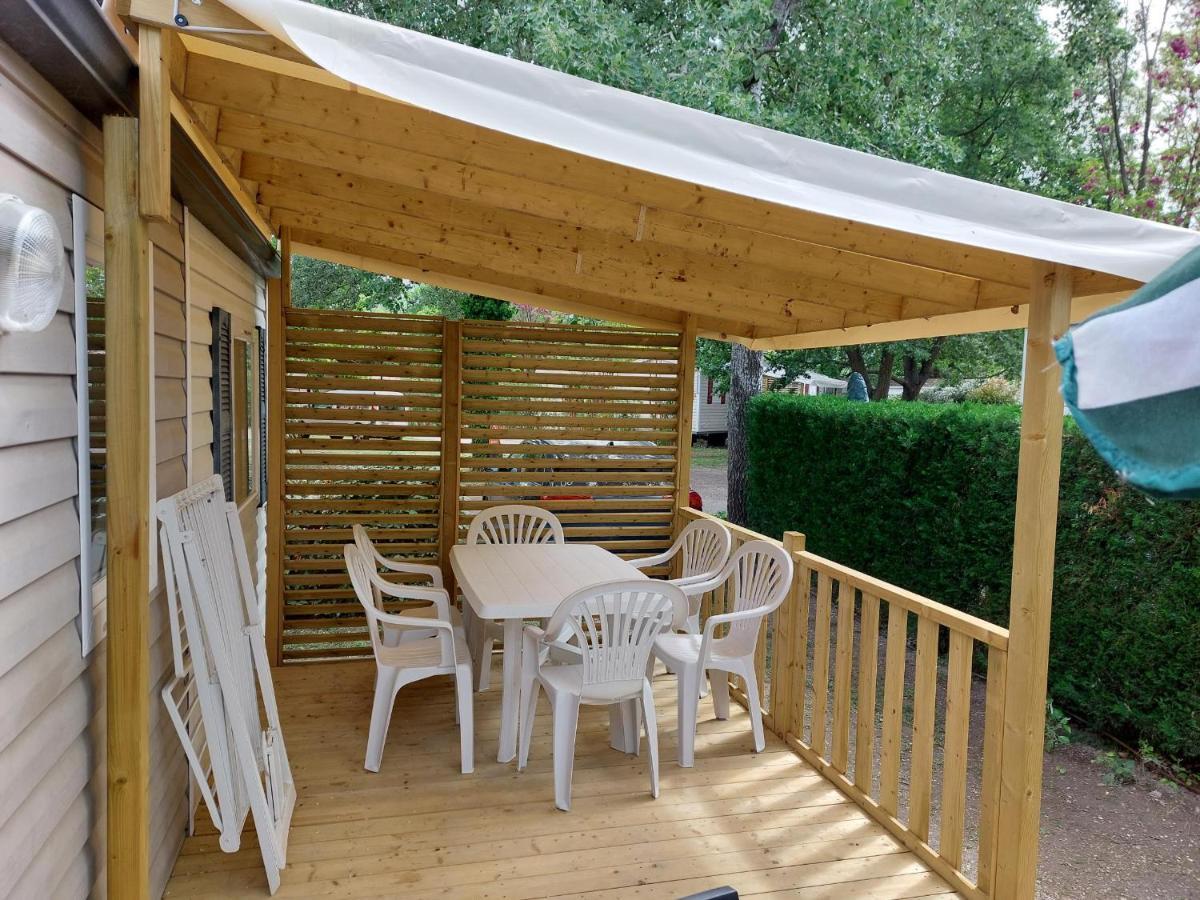 Mobil Home Tout Confort 6 Personnes Climatise Au Pied Du Luberon 라 로크 당 테롱 외부 사진