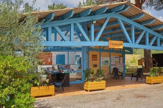 Mobil Home Tout Confort 6 Personnes Climatise Au Pied Du Luberon 라 로크 당 테롱 외부 사진